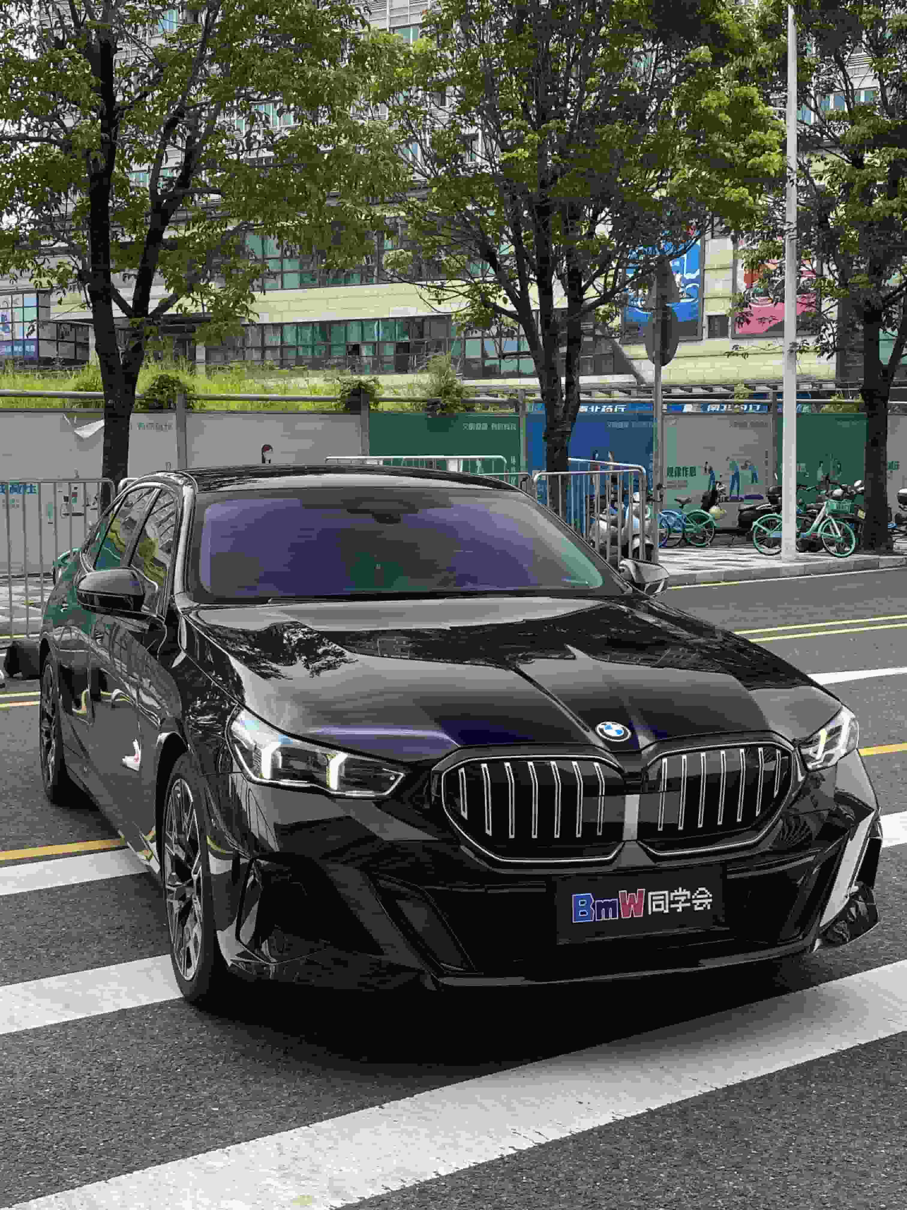 宝马五系|A85荷叶双涂层隐形车衣|漆面保护膜